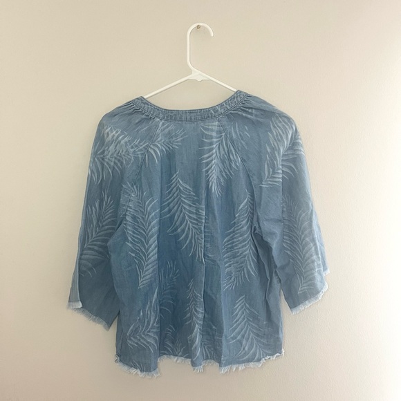 NWOT Joe’s Jeans Kailani Palm Print Chambray Top - Picture 5 of 5